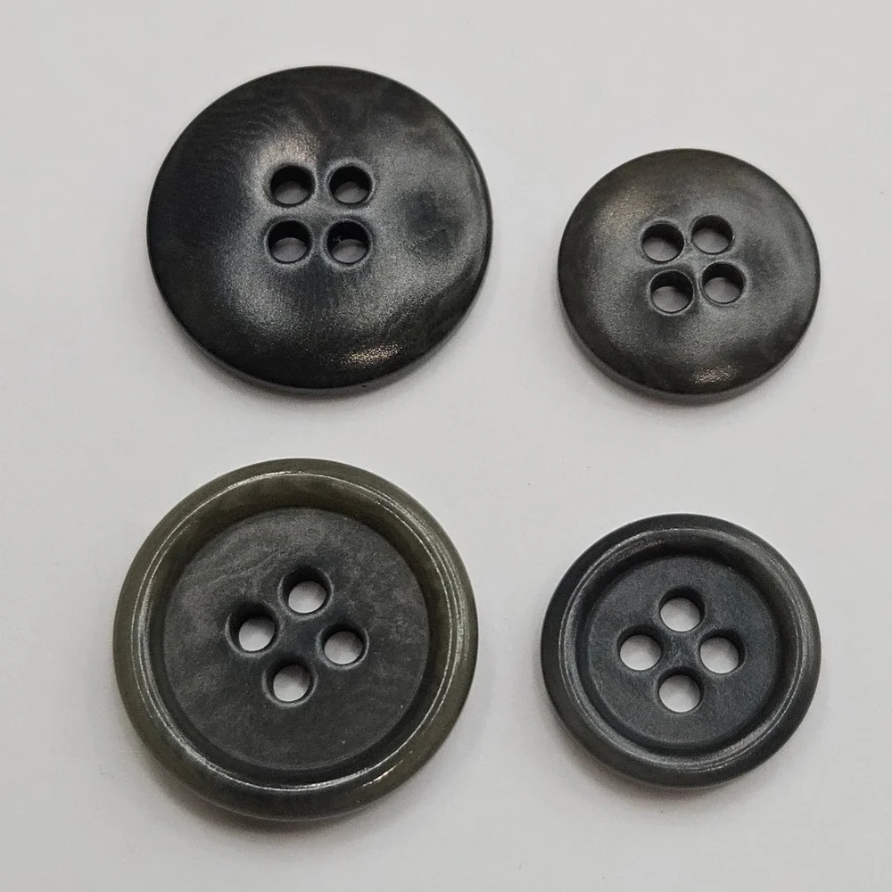 Daniel Cremieux Gray Swirl Replacement Buttons Set of 12 Loro Piana Fabric‎ Tags